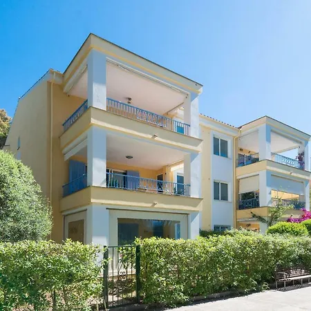 Clivies 1b Апартаменты